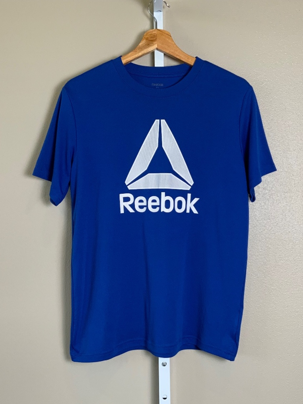 Reebok Logo Short Sleeve Athletic Tee